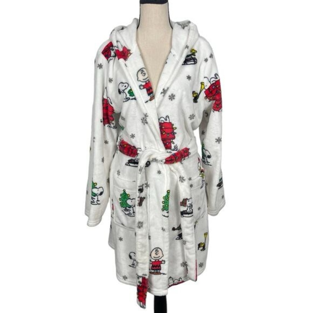 Peanuts Bath Robe- size S/M